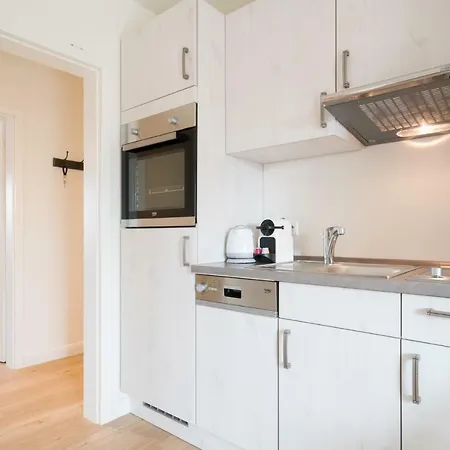 Diekhuus Apartment *