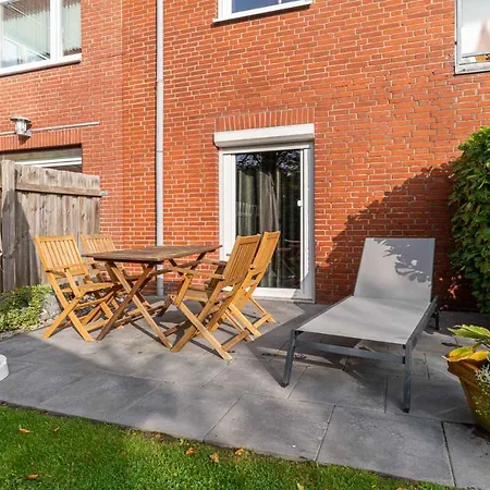 Diekhuus Apartment *